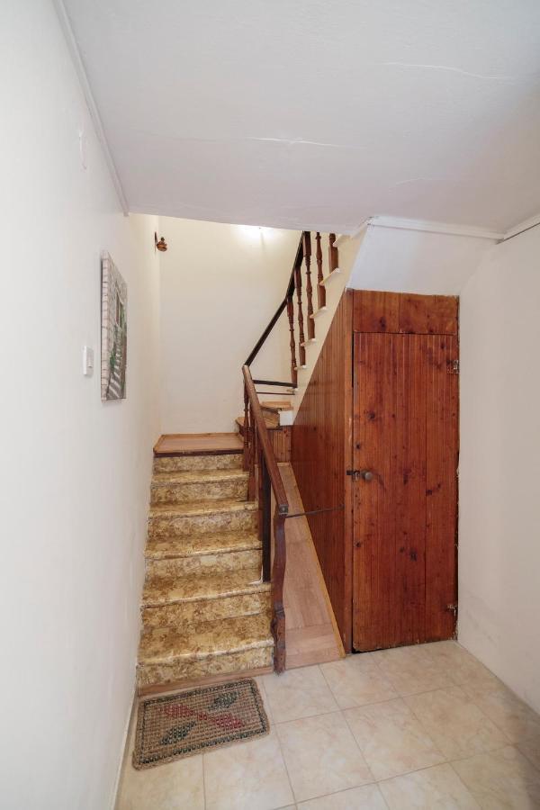 Apartment Esa Komiža Esterno foto